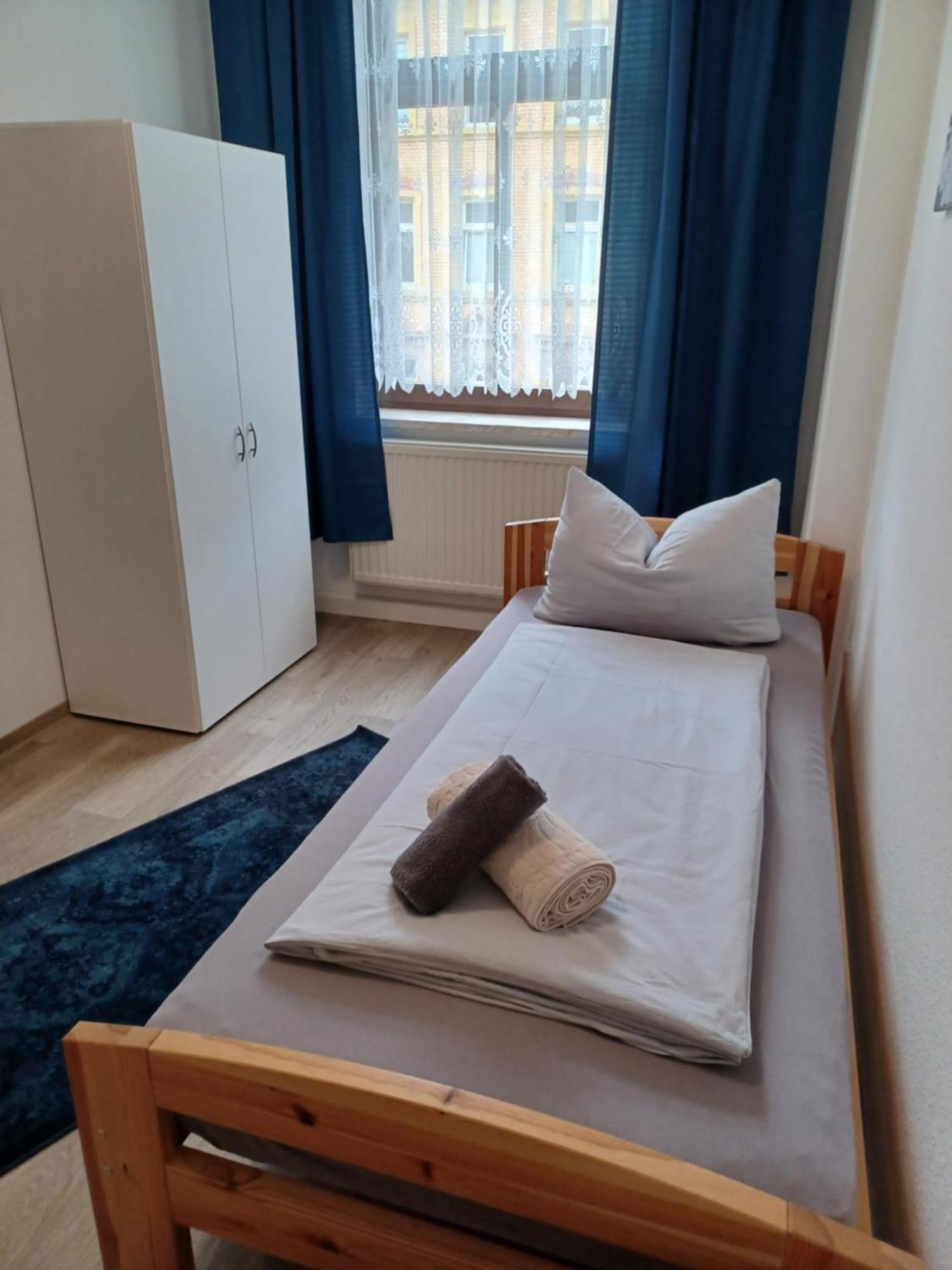 L118 Vermietungen Zwickau Esterno foto
